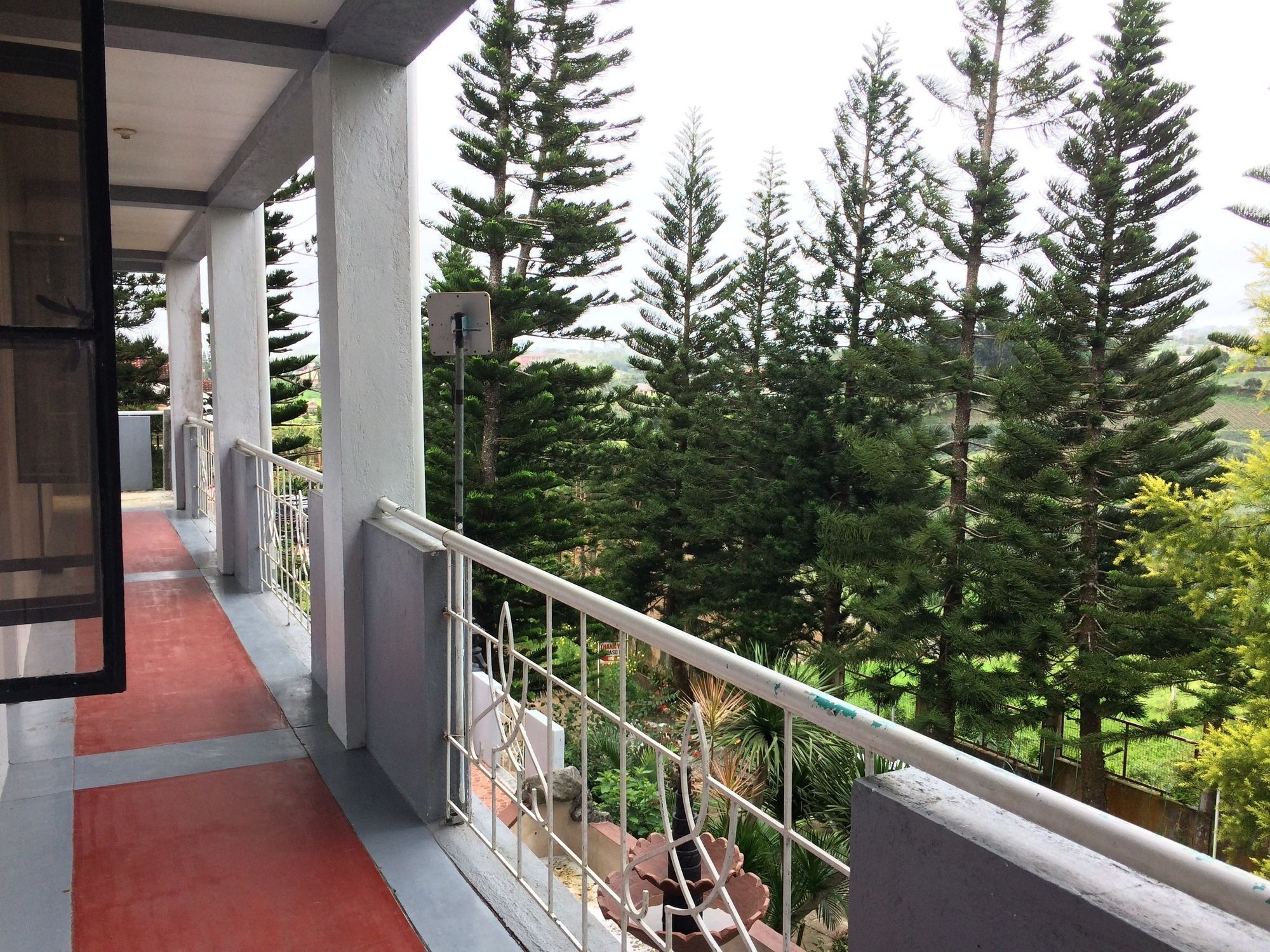 El Paso Inn Tagaytay City Екстер'єр фото