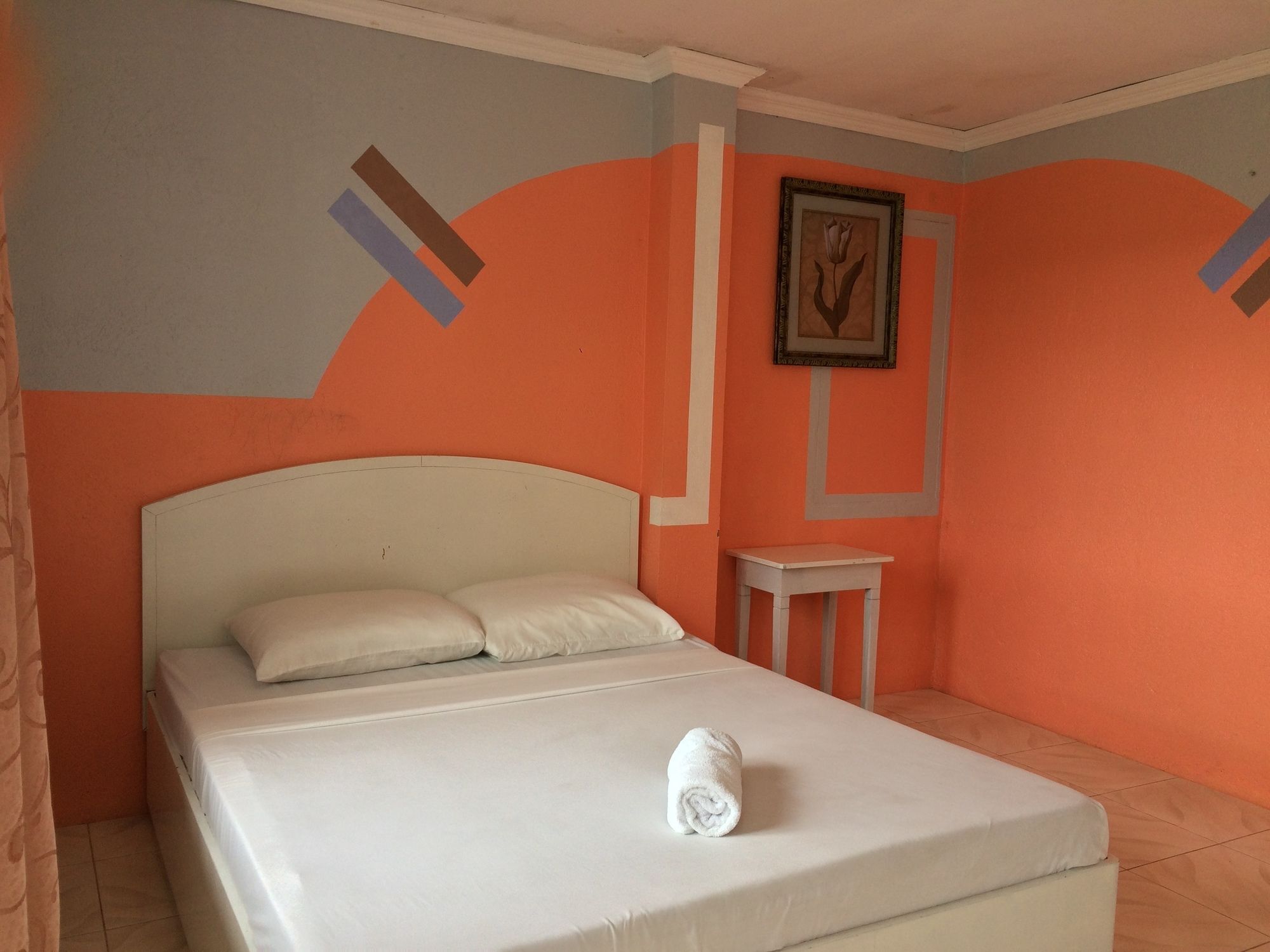 El Paso Inn Tagaytay City Екстер'єр фото