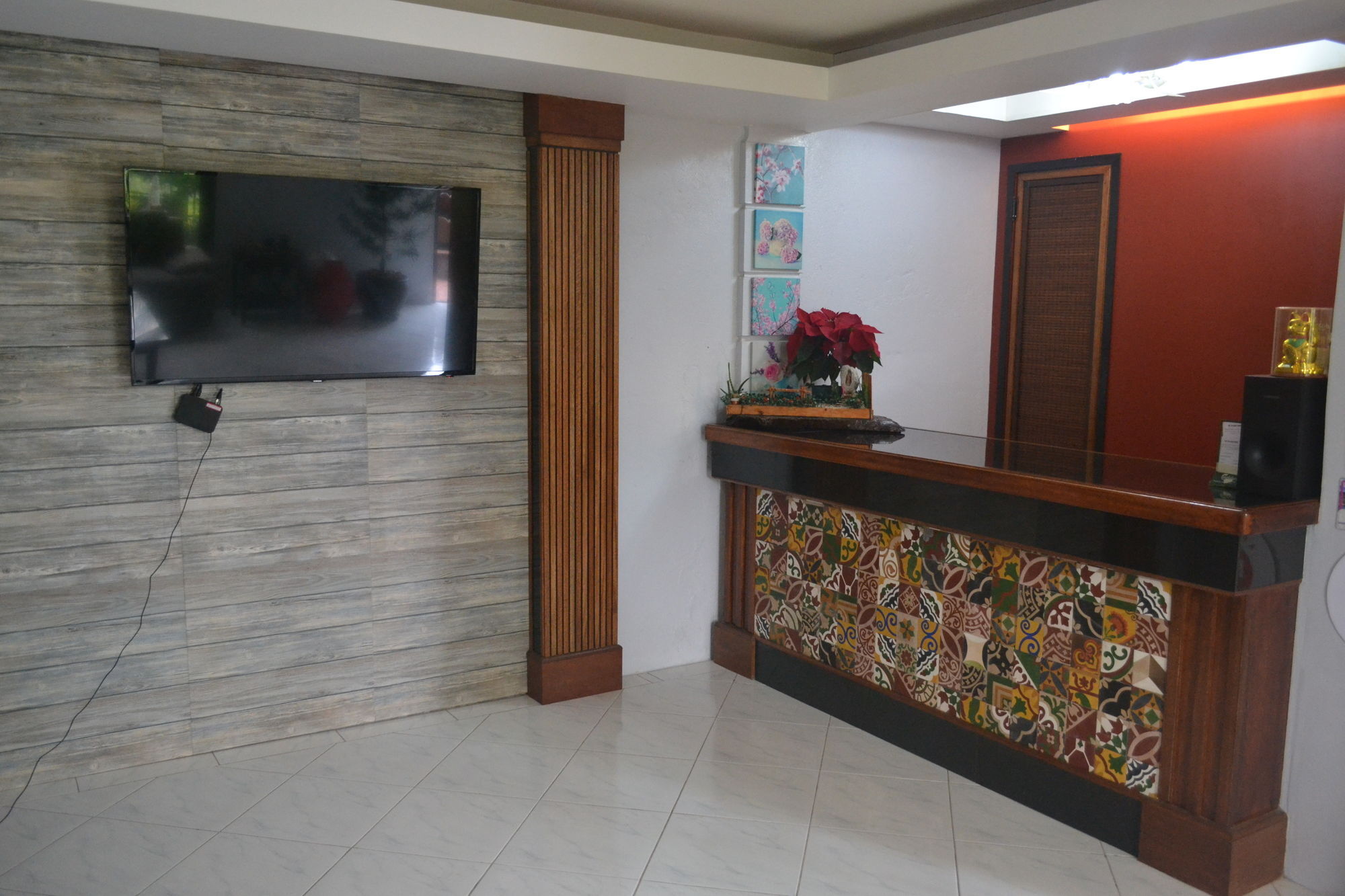 El Paso Inn Tagaytay City Екстер'єр фото